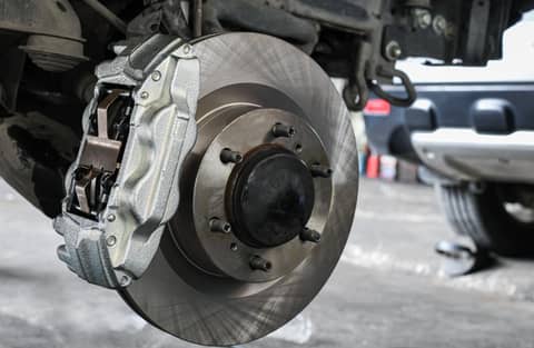 Motor Hills | Understanding Vehicle Systems – Powertrain, Drivetrain, and Chassis Vehicle System | Chassis - Brakes