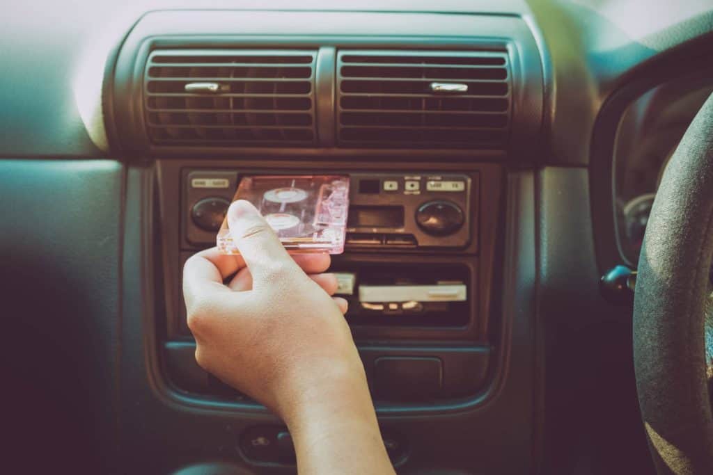 Motor Hills | How Infotainment Systems Are Redefining the Driving Experience Old Infotainment Systems
