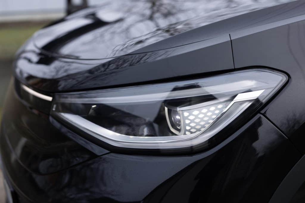 Motor Hills | Halogen vs. LED Headlights: Which One Is Right for Your Vehicle? LED Headlight
