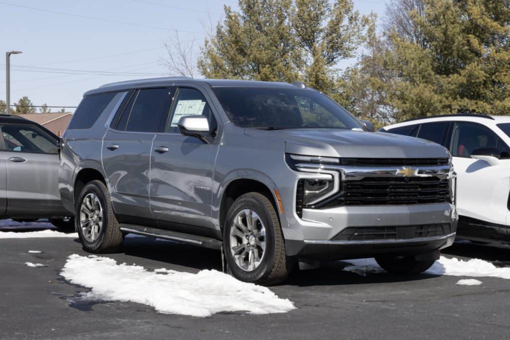 Motor Hills | 2025 SUV Showdown: The Best Models for Performance, Safety, and Value Compared 2025 SUV - Chevrolet Tahoe