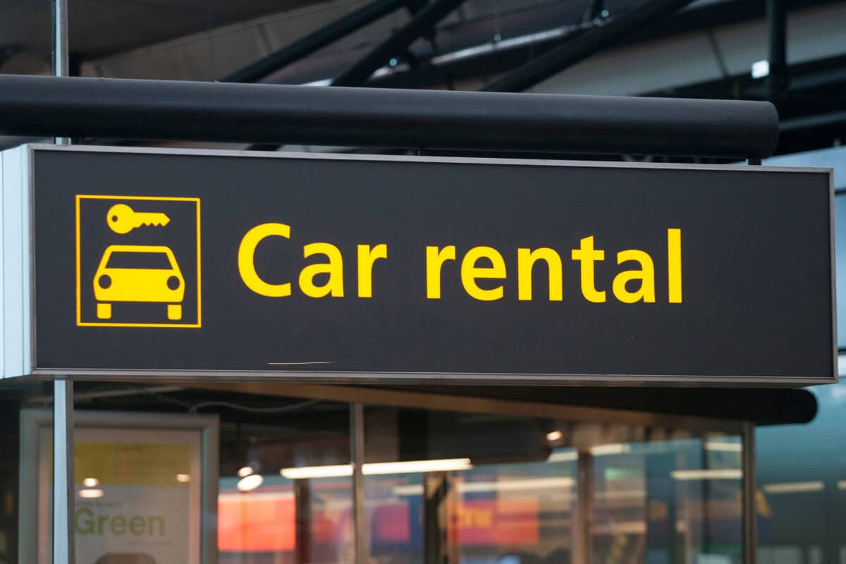Motor Hills | Car Rental 101: Essential Tips for First-Time Renters