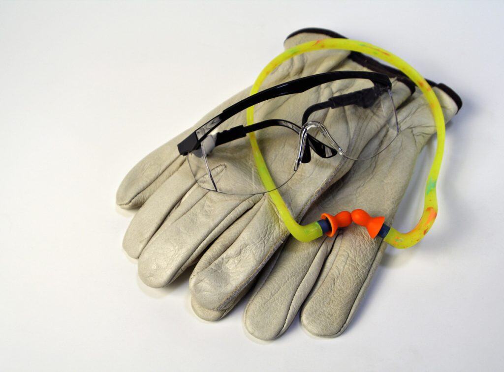 Automotive Tools - Safety Equipment (Gloves & Glasses)