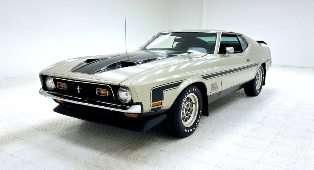 Mach 1 muscle car