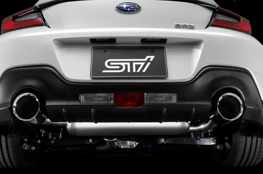Exhaust of a Subaru Boxer Engine